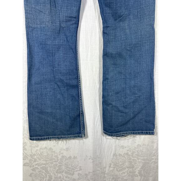 BKE Jeans 30x31.5 Sabrina Low Rise Flare VTG Y2K Distressed Blue Denim Buckle - Picture 7 of 12
